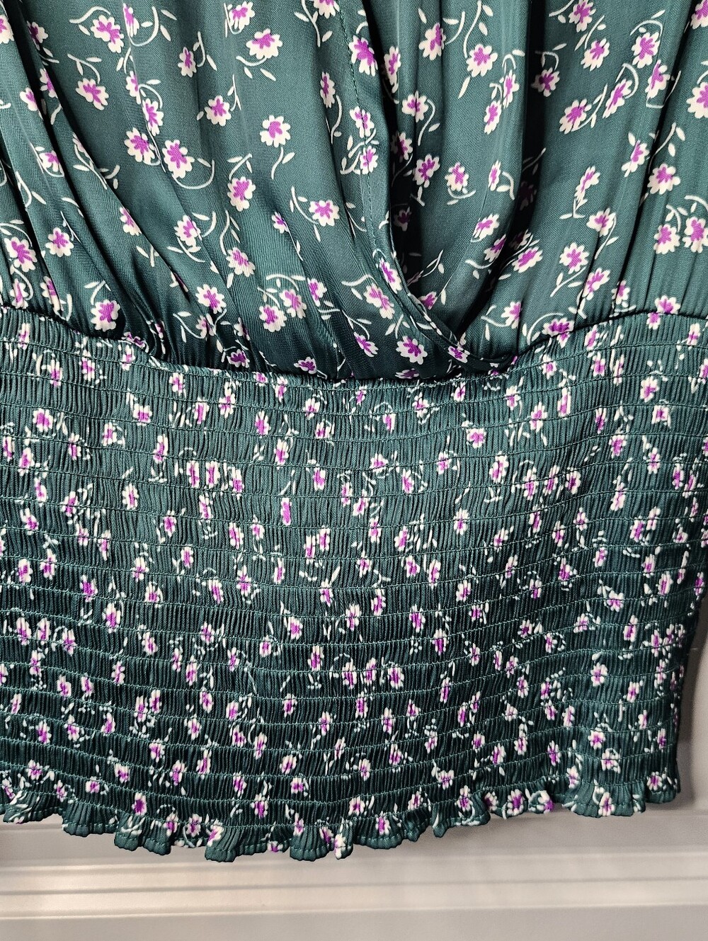 GAP Green Floral Smocked Wrap Blouse Small Cottagecore Boho Puff Sleeve Top - Picture 7 of 16